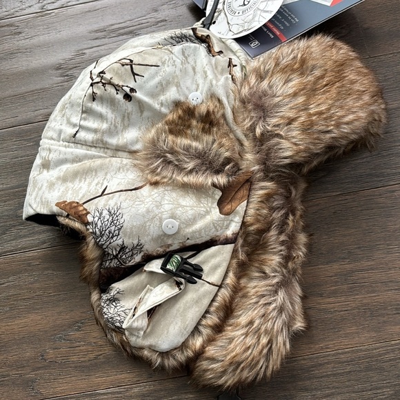 Realtree APS HotMocs softshell hunt trapper hat, 3M Thinsulate,faux fur,earflap - Picture 2 of 13